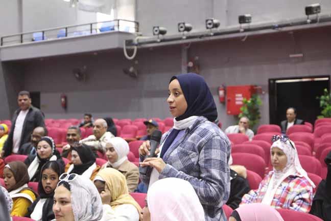 143 سيدة من محافظات حدودية..ختام ملتقى ثقافة وفنون الفتاة والمرأة  أهل مصر  في الوادي الجديد