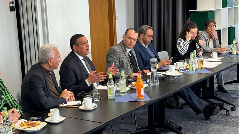 وزير التنمية المحلية يلتقى عدداً من ممثلي الشركات الألمانية 