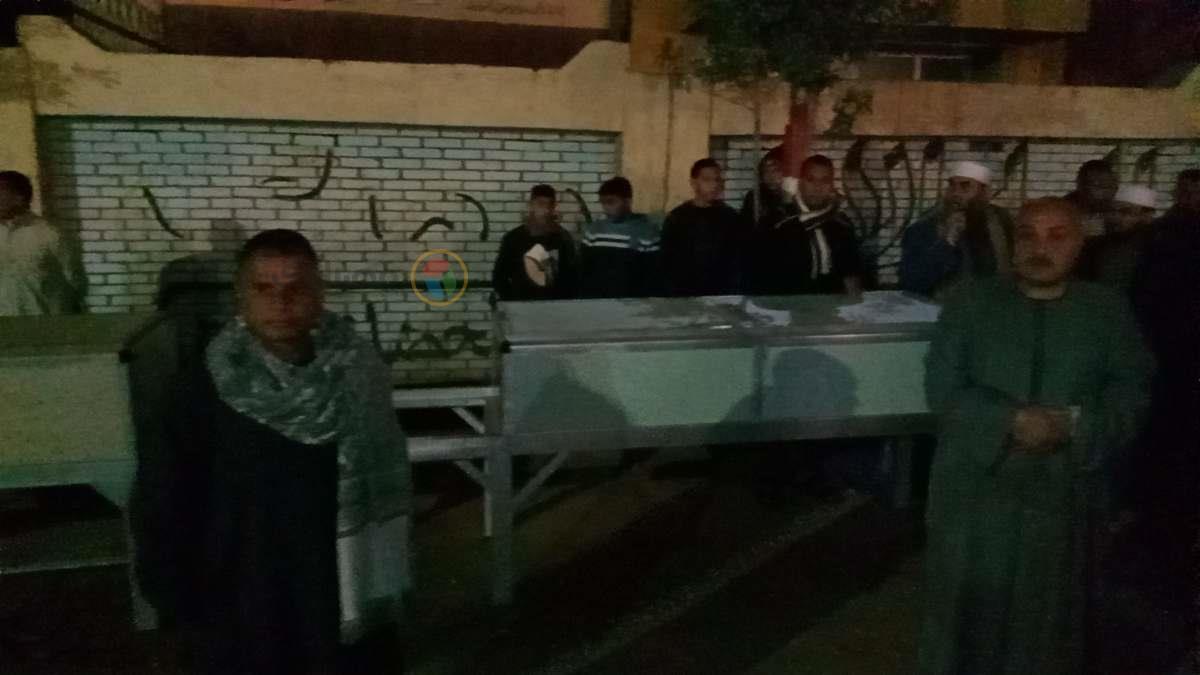 جنازة 4 ضحايا غرقى معدية الجيزة بمسقط رأسهم في كفر الشيخ