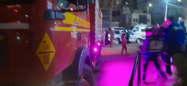 إصابة رجل إطفاء في حريق فندق الجوهرة بشارع الهرم (3)
