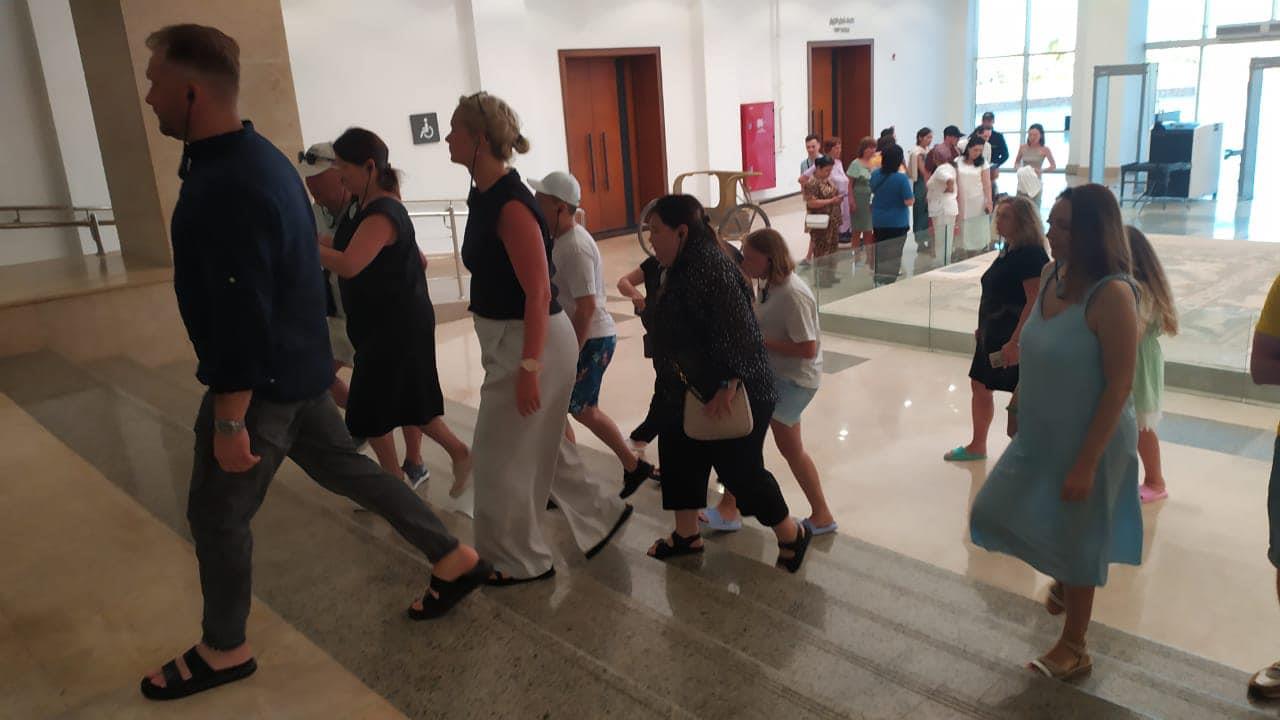 توافد السائحين لمتحف شرم الشيخ