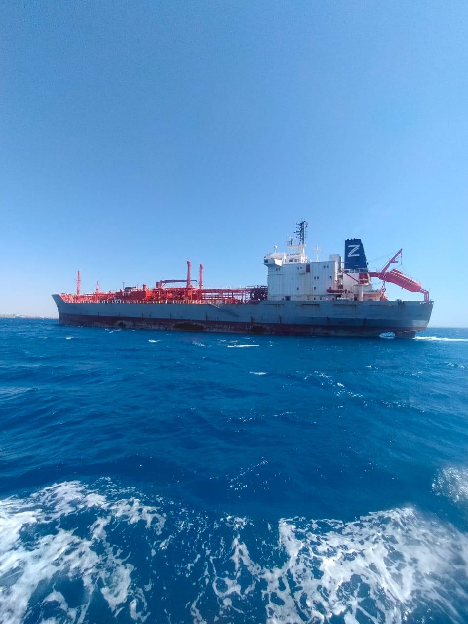 السفينة الليبيرية خلال ابحارها لميناء سفاجا 