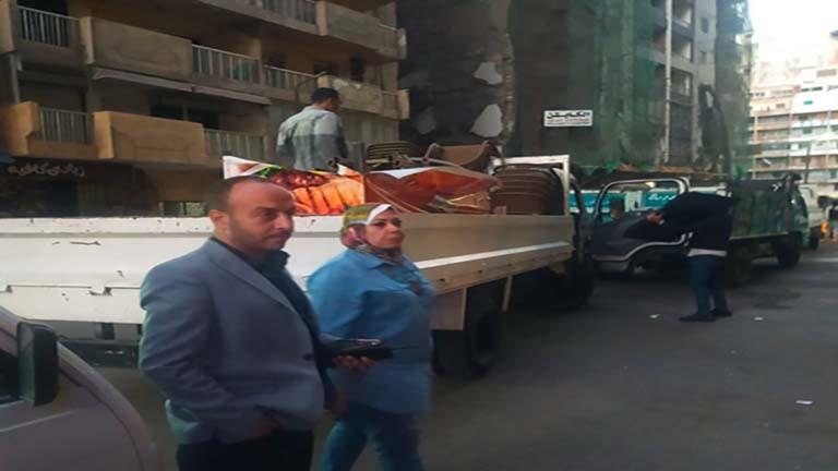 تشميع مقاهي ومحال مخالفة في الإسكندرية