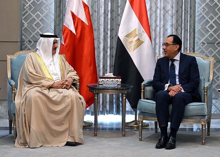 استقبال الدكتور مصطفى مدبولي لرئيس مجلس النواب بمملكة البحرين (3)