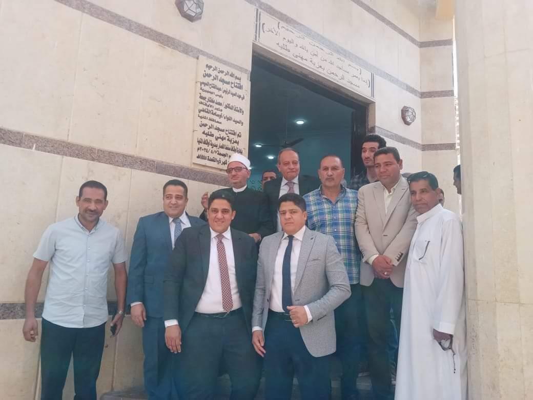 رئيس مدينة المنيا يفتتح مسجدين جديدين