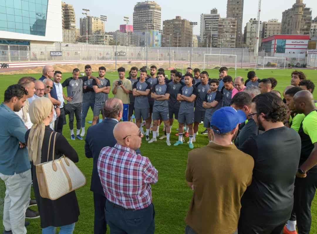 اجتماع مجلس إدارة الزمالك واللاعبين                                                                                                                                                                     