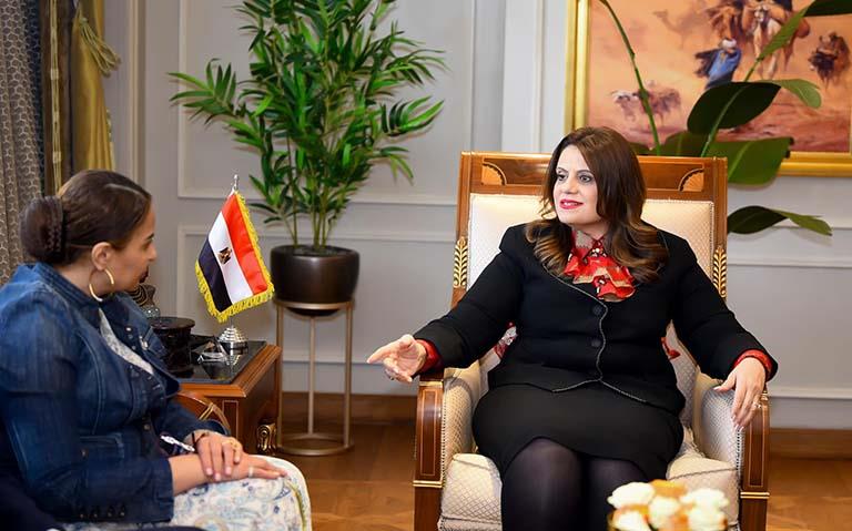 وزيرة الهجرة تلتقي النائبة غادة عجمي 
