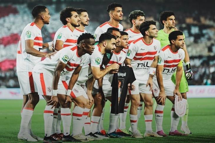 لاعبي الفريق الأول بالزمالك