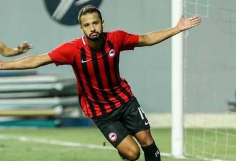 أحمد رفعت لاعب مودرن_1