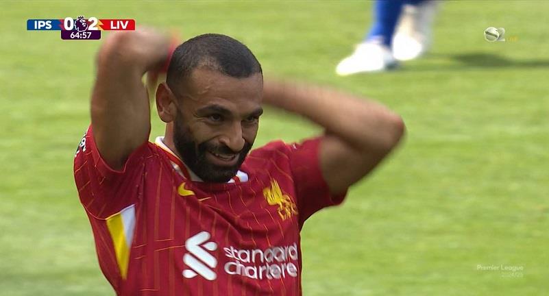 احتفال محمد صلاح بأول أهدافه في الدوري الإنجليزي2