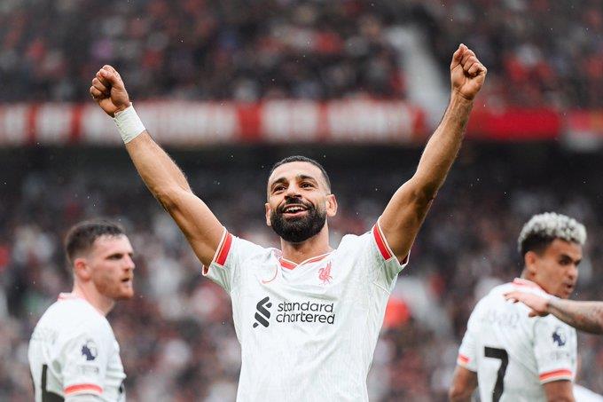 محمد صلاح مع ليفربول أمام مان يونايتد