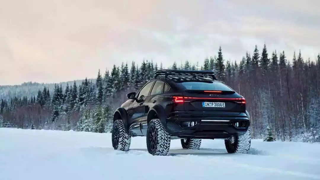 أودي Q6 e-tron Offroad Concept