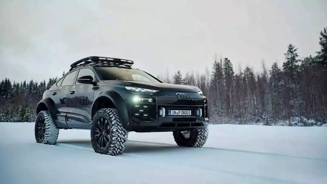 أودي Q6 e-tron Offroad Concept