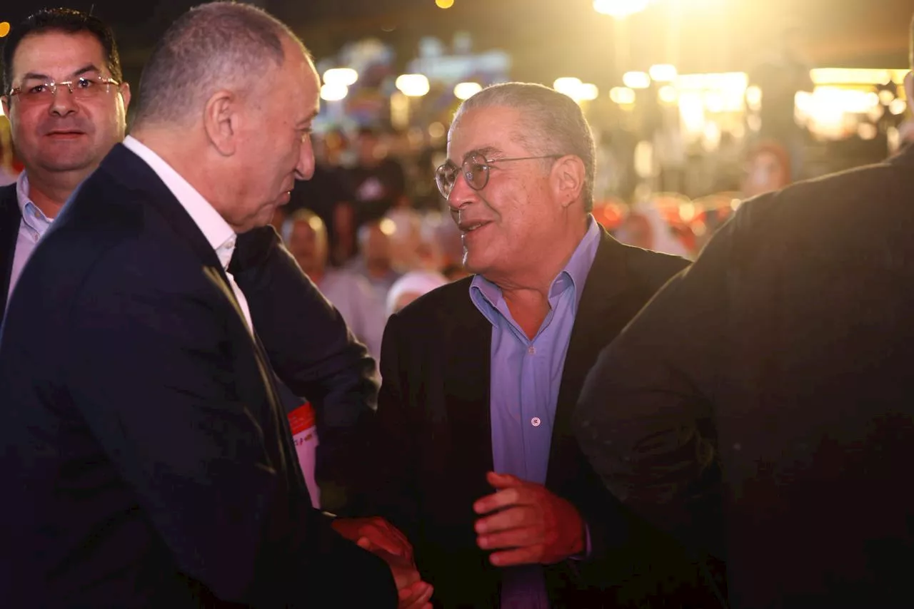 الخطيب ومنصور (وكالات)