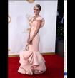 جولي باوين في Zac Posen                                                                                                                               
