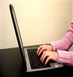 كيف تحمي طفلك من مخاطر تصفح الإنترنت؟