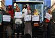 صحفيون يتظاهرون على سلالم النقابة للمطالبة بإسقاط 