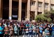 طلاب جامعة الإسكندرية يؤدون الصلاة علي الطالب عمر الشريف                                                                                              