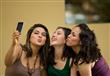 880 مليار صورة بطريقة الـ Selfies خلال عام 2014 