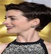 Anne-Hathaway-in-Neil-Lane