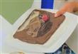 سويس رول حادق محشي - الرسم على الشوكولاتة بالشوكول