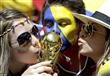 1403193364513_lc_galleryImage_Colombian_supporters_kiss