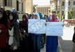 بالصور.. طلاب مفصولون ينظمون وقفة احتجاجية أمام جامعة القاهرة