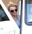 Britney-Spears-in-Her-Mercedes-Benz-G550                                                                                                              