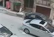 مقطع فيديو يظهر سرقة شابين لسيارة كيا سيراتو