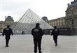 الشرطة الفرنسية تطارد مسلحين في سيارة قرب باريس