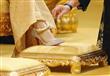 ملابس وأحذية مرصعة بالذهب والماس في حفل زواج أمير بروناي (4)                                                                                                                                            