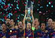احتفالات لاعبي برشلونة بسوبر أوروبا (27)                                                                                                                                                                