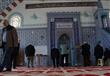 بالصور.. مسجد يوزع جوارب لمرتاديه بتركيا احتراما وحفاظا عليه                                                                                                                                            
