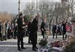 أردوغان يضع الزهور على ضحايا تفجير اسطنبول