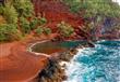 شاطيء الرمال الحمراء يقع في كاليفورنيا واكتسب اللون الأحمر بسبب الحمم البركانية                                                                                                                         