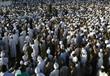 دفن الترابي في الخرطوم بحضور الآلاف