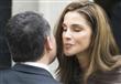 ملك الأردن يقبل زوجته الأميرة رانيا                                                                                                                                                                     