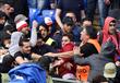 اشتباكات عنيفة بين مشجعي ليفربول وأشبيلية (5)                                                                                                                                                           