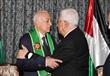 أبو مازن يمنح أمين الجامعة العربية الوشاح الأكبر لدولة فلسطين (2)                                                                                                                                       