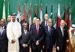 غاب أكثر من نصف القادة العرب عن القمة