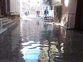 انفجار خط مياه رئيسي في مركز طهطا بسوهاج (4)                                                                                                                                                            