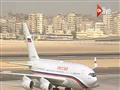 لحظة وصول طائرة الرئيس بوتين لمطار القاهرة 
