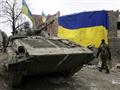 دبابة اوكرانية بالقرب من مدينة ديبالتسيفي بين معقل