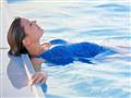 4 فوائد لممارسة السباحة للسيدات.. منها يخفف من الآ