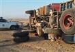 رفع شاحنة انقلبت بالطريق الصحراوي (2)                                                                                                                                                                   