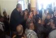 متظاهرو الخبز يمنعون رئيس دسوق من مغادرة (2)                                                                                                                                                            