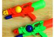 مسدس الألعاب قد يؤذي أذن طفلك! 