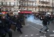 اشتباكات بين الشرطة ومحتجين في باريس