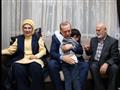 اردوغان يزور عددًا من عائلات شهداء الشرطة (2)                                                                                                                                                           