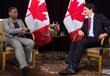 رئيس وزراء كندا يثير الجدل بـ"جوارب                                                                                                                                                                     